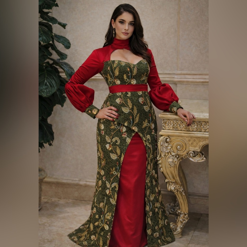 Elegant Red and Green Women's Dress